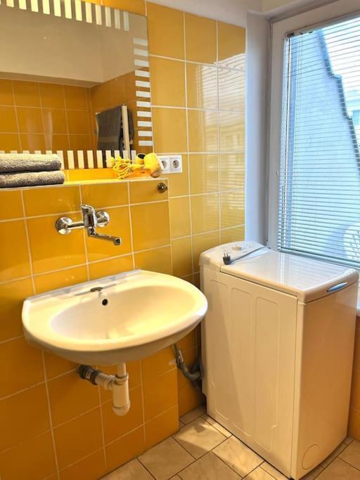 Charming Studio In The Old Town Apartment บราติสลาวา ภายนอก รูปภาพ